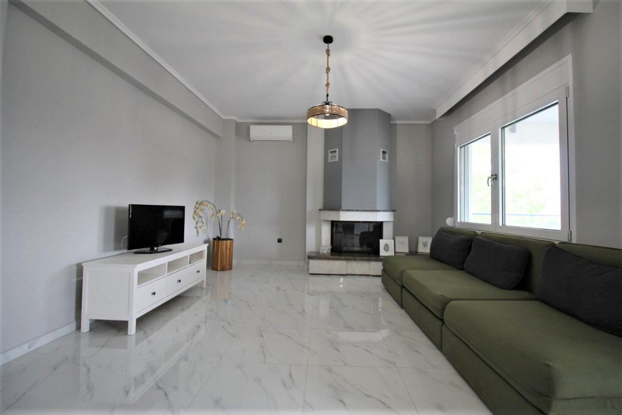Miracle Luxury Apartments Peraia  Bagian luar foto