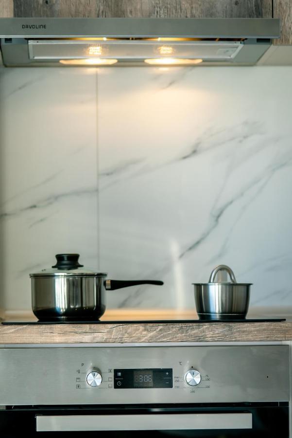 Miracle Luxury Apartments Peraia  Bagian luar foto