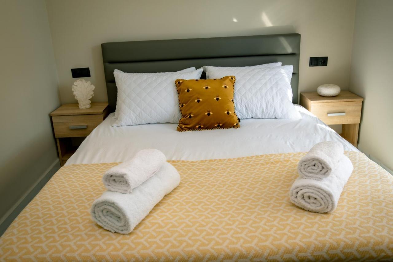 Miracle Luxury Apartments Peraia  Bagian luar foto